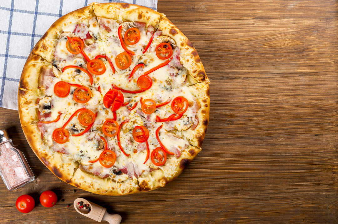 Cheese and Tomato Pizza